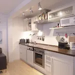 Bristol Apt-s By Interhome * ون قن